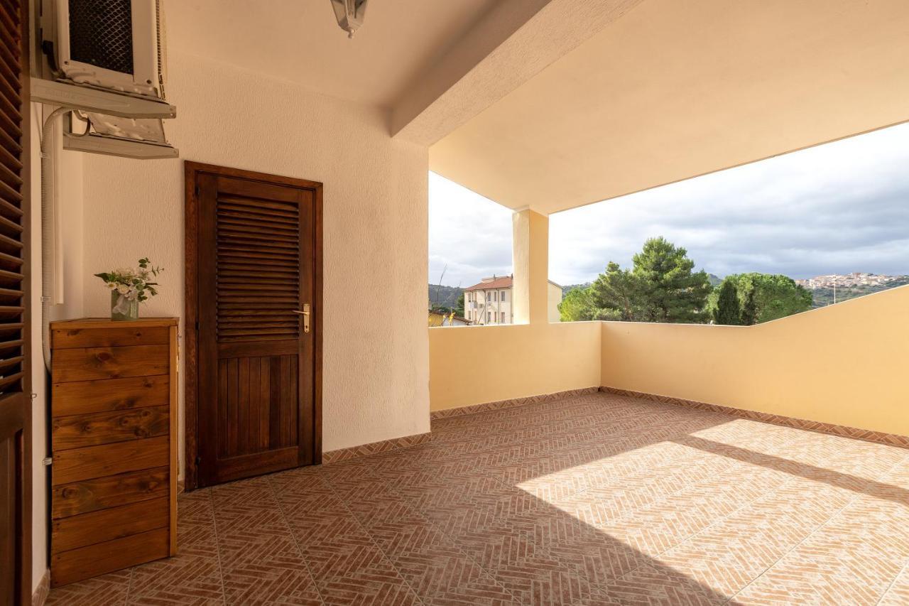 Casa Belvedere Codrongianos Екстериор снимка